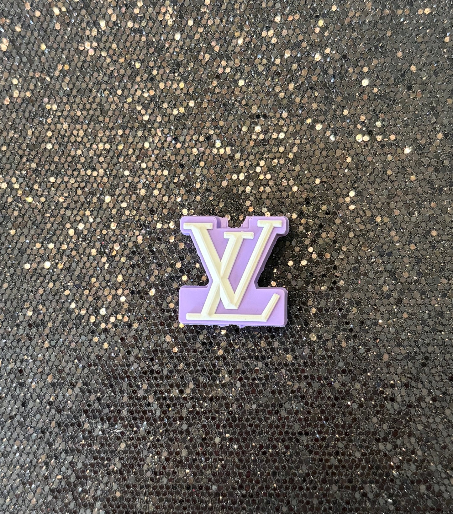 LV (purple)