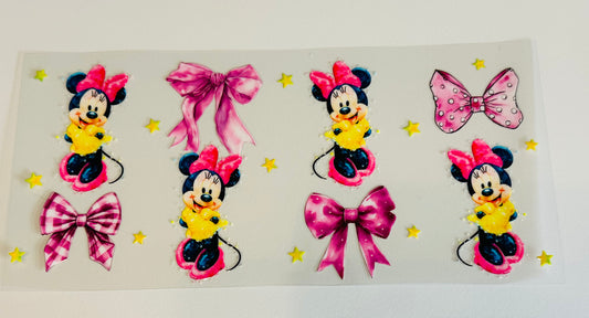 Minnie with bows